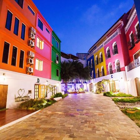 Rainbowtown Hotel Хуалянь Екстер'єр фото